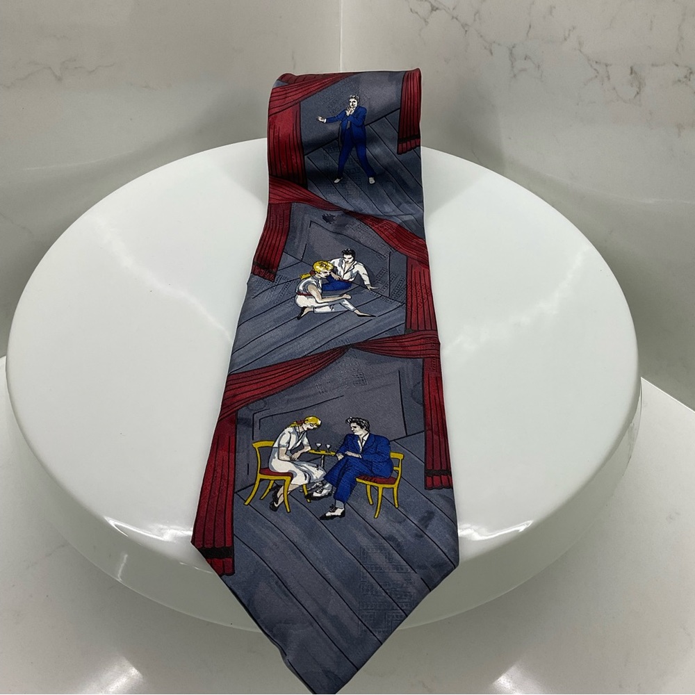 Elvis Presley Collections Vintage 100% Italian Silk tie